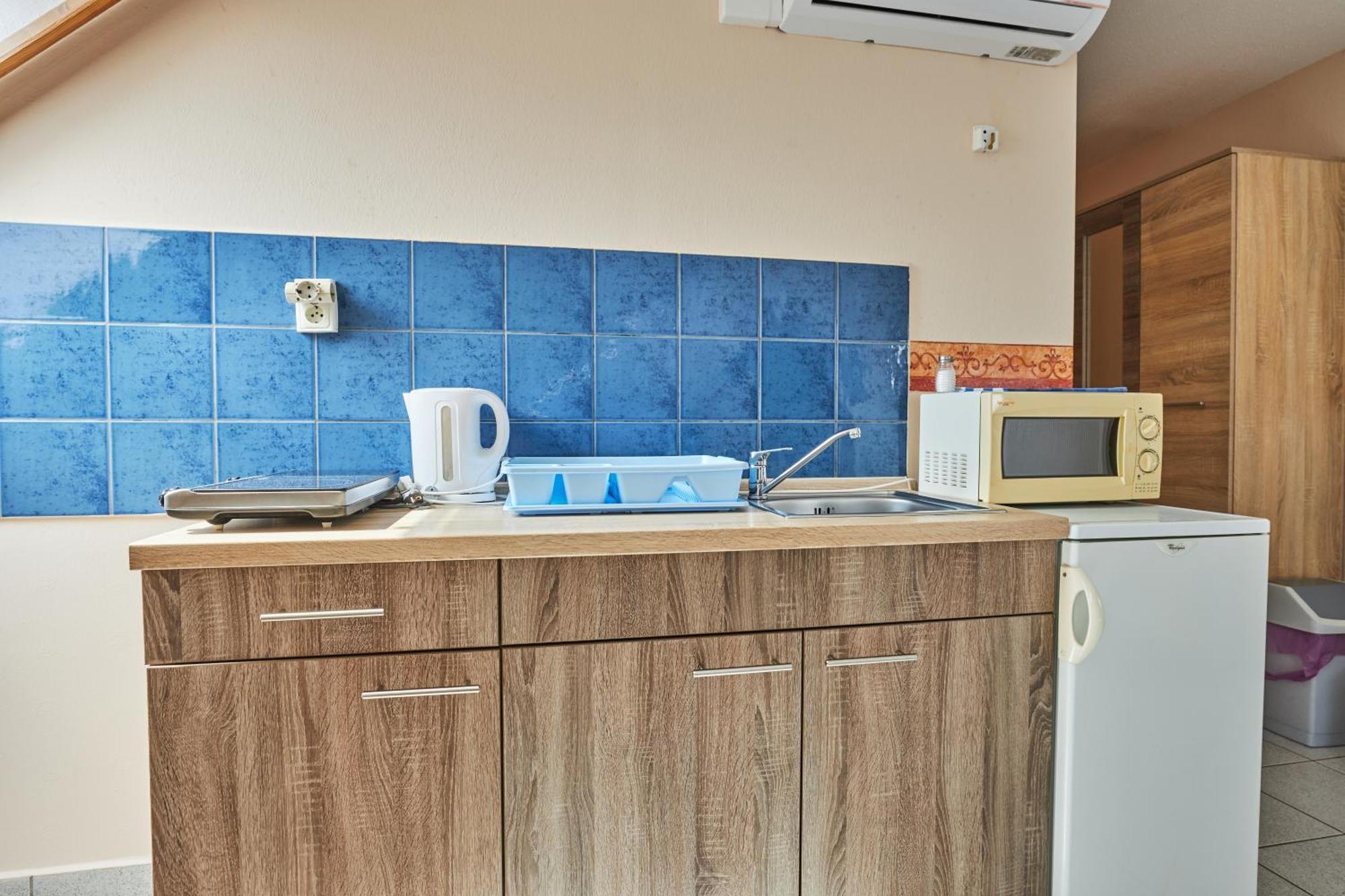 Ada Apartmanhaz Hajduszoboszlo Exterior photo